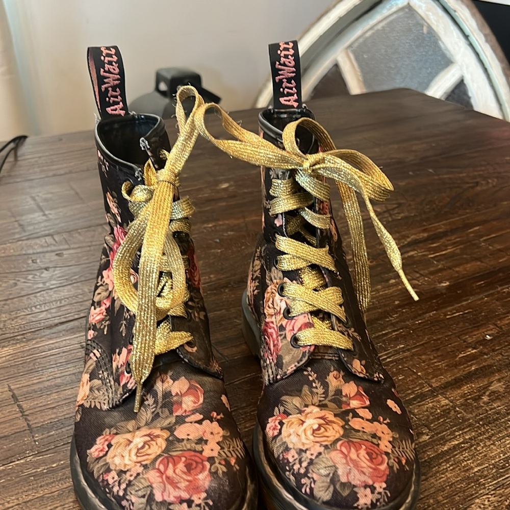 Dr. Martens Floral Combat Boots in Black with Pink and Cream Roses - Picture 2 of 9
